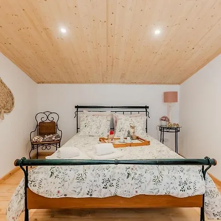 Eucalibrios A Casa De Pedra Vakantiehuis *