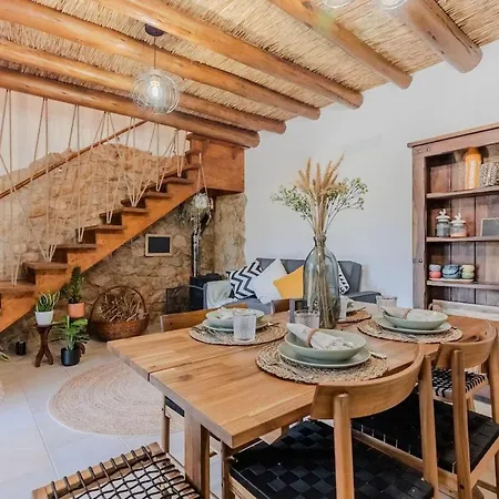 Eucalibrios A Casa De Pedra Vakantiehuis